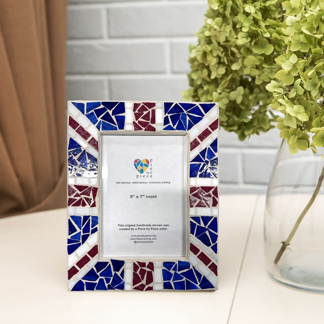 Union Jack Frame