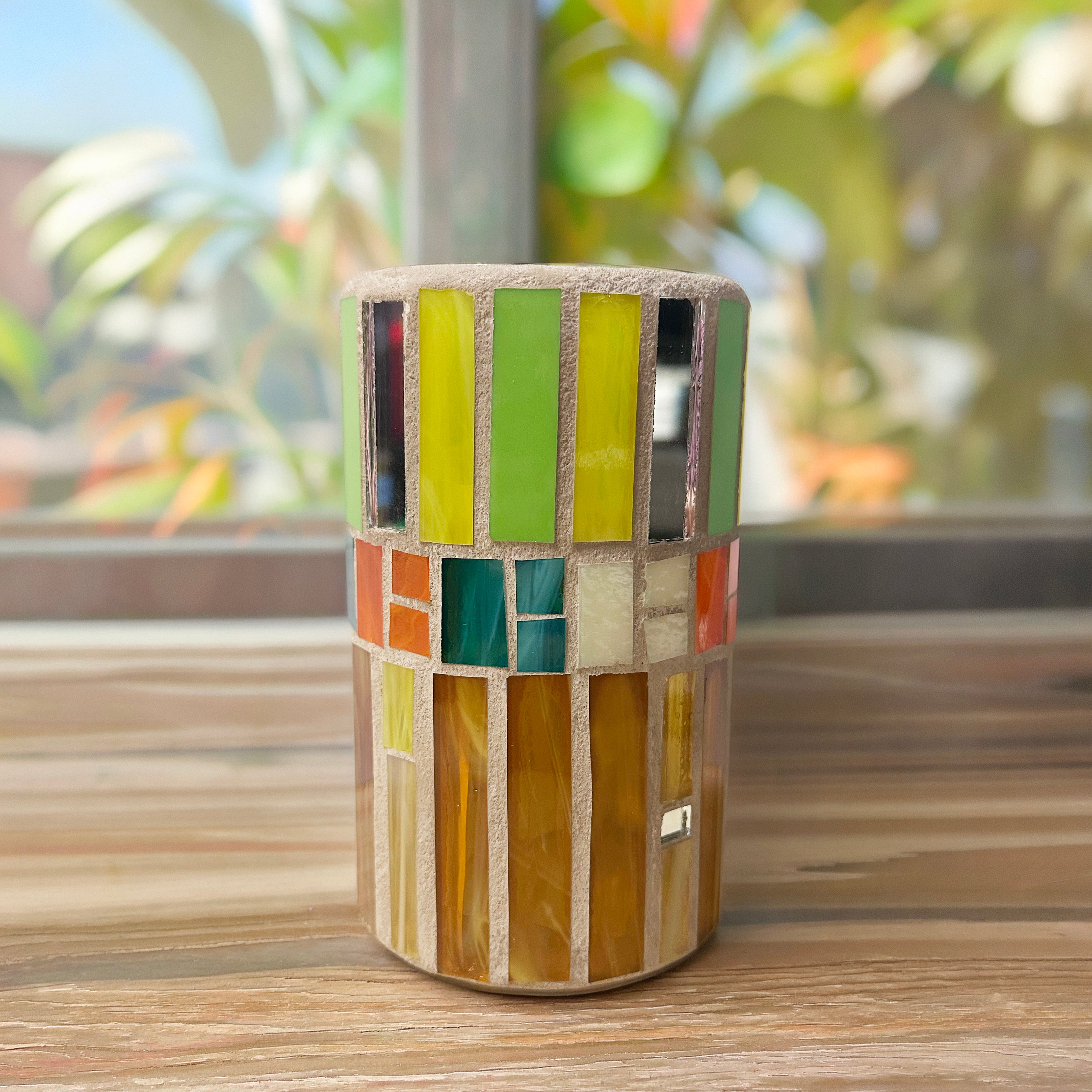 Elegance Colorburst 6" Vase